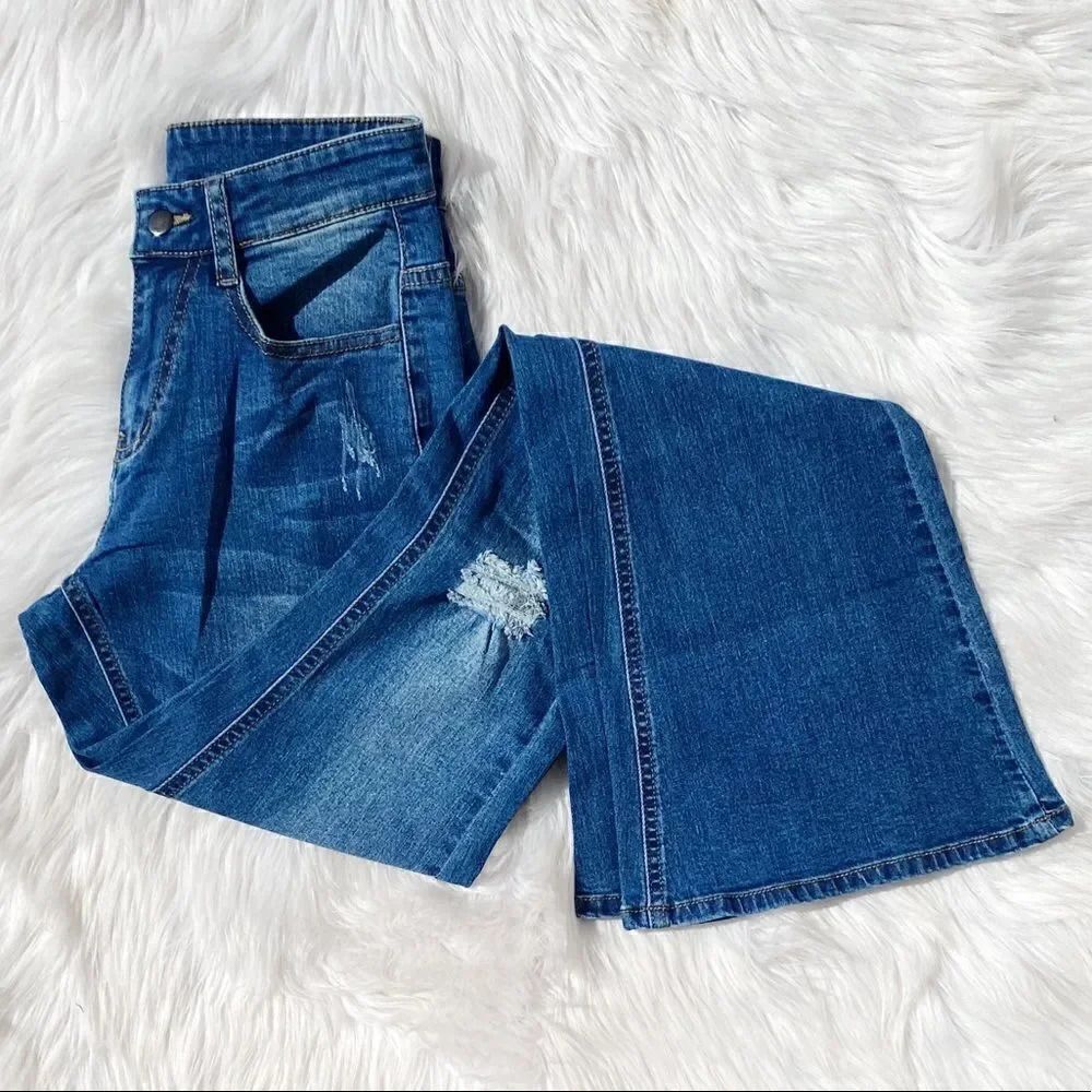 Groupie Ripped Knee Flare Jeans Dark Wash Size 26 - Picture 4 of 14